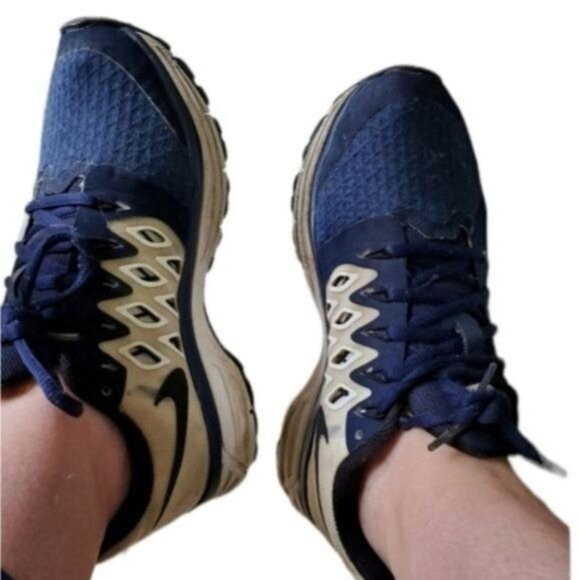 Nike Zoom Vomero 9 Sneakers Tennis Shoes Running Athletic NAVY WOMEN'S WOMAN'S 6 - Picture 2 of 16